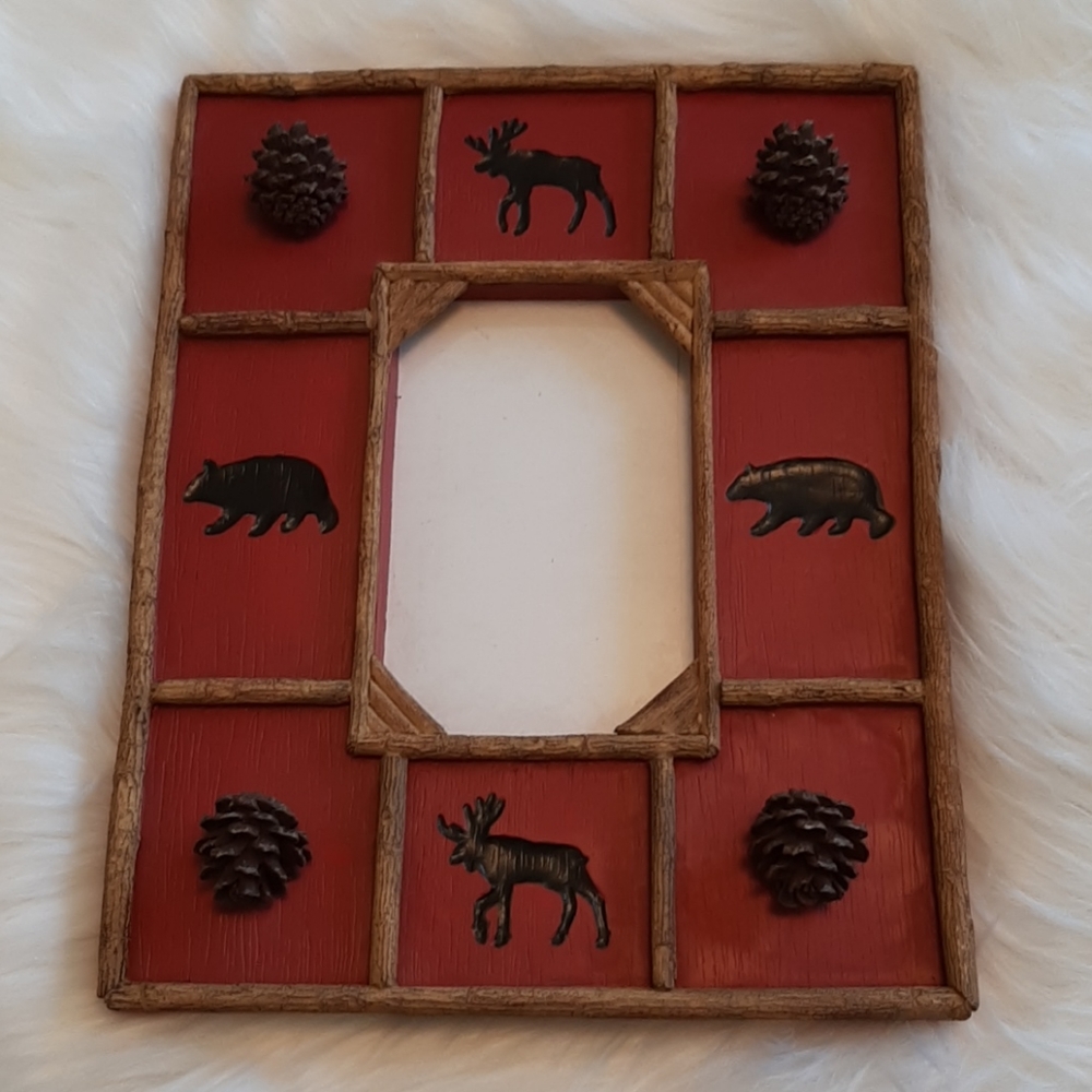 RUSTIC PICTURE FRAME